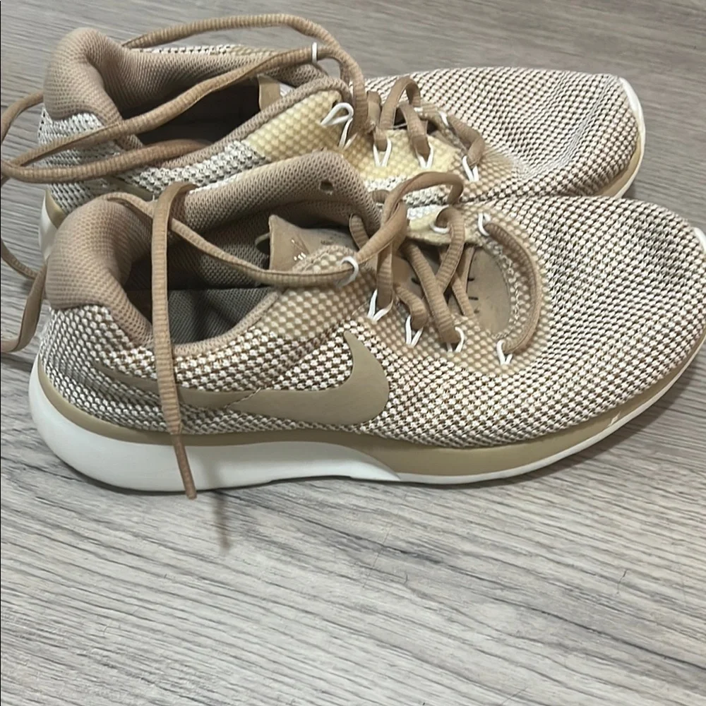 Nike Tan and White Sneakers